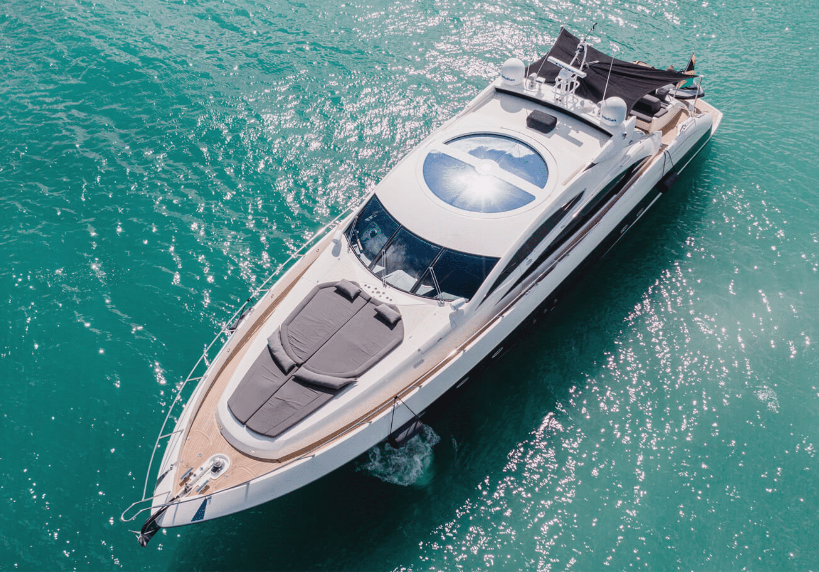 +80 - SUNSEEKER PREDATOR 82' - Cancun 04